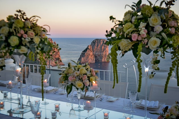 Capri Rooftop Lounge Bar