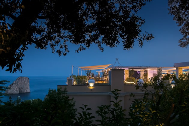 Capri Rooftop Lounge Bar