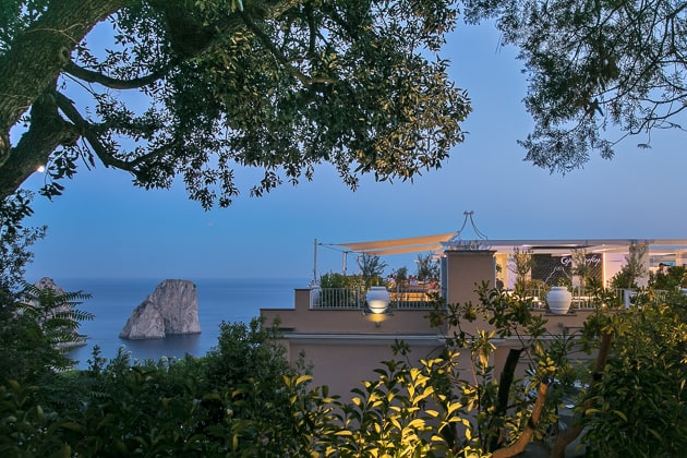 Capri Rooftop Lounge Bar