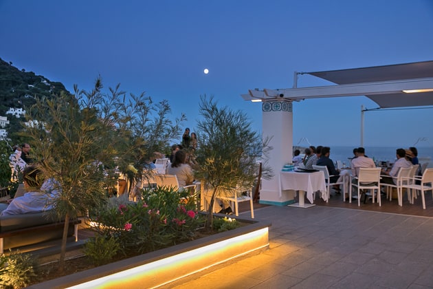 Capri Rooftop Lounge Bar