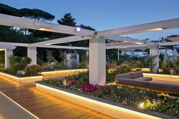 Capri Rooftop Lounge Bar